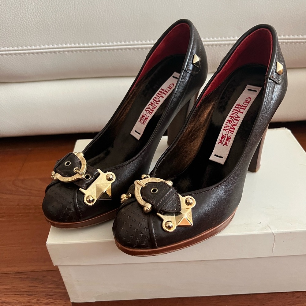 Bergdorf Goodmans pump